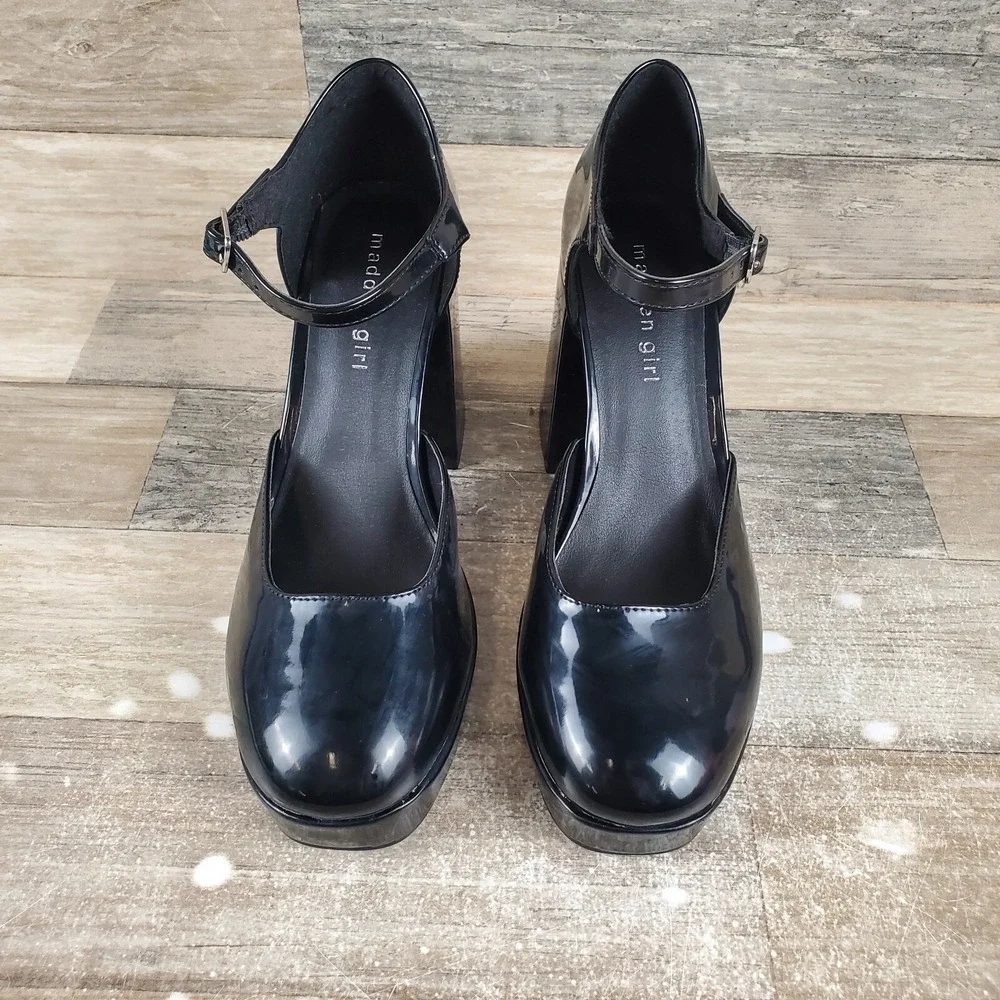 Madden Girl worn 1x